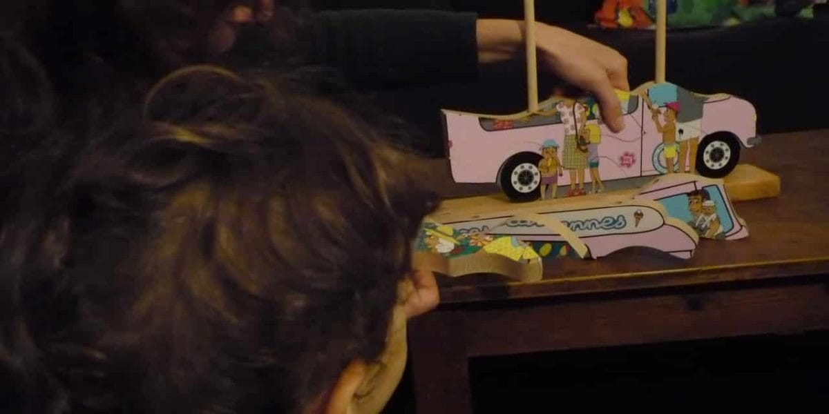 jouets en bois éducatifs pour enfants arthur et marie