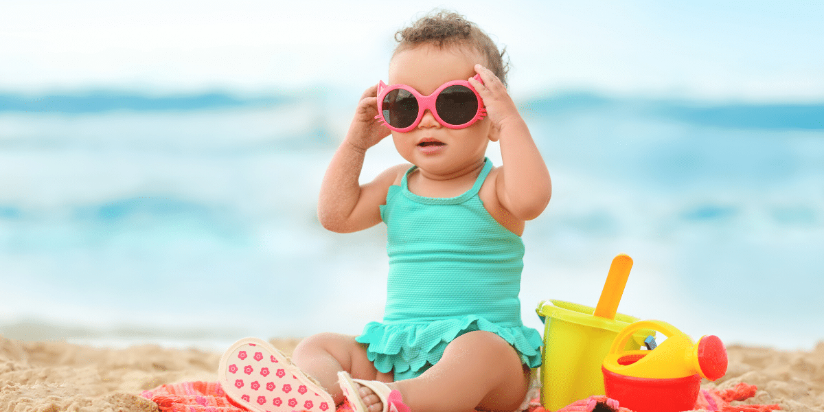 protection 100 % UV400 pour garçons et filles taille unique – Lunettes de soleil polyvalentes Babymotion Baby Shark Lunettes de soleil pour enfant à partir de 2 ans unisexes teintées 